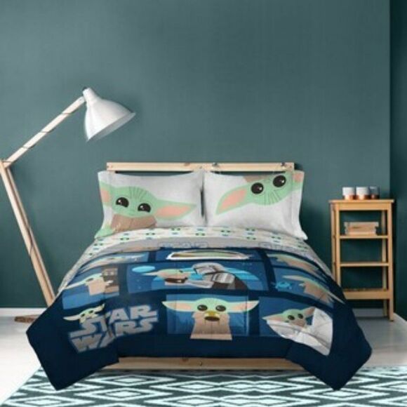 DISNEY Star Wars Grogu, Baby Yoda, 8-Pc. Reversible Full Comforter Set - Picture 1 of 7